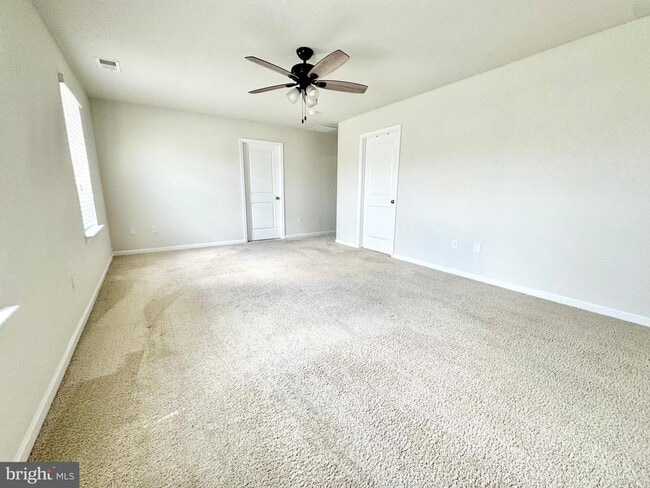 Building Photo - 122 S Marshview Terrace