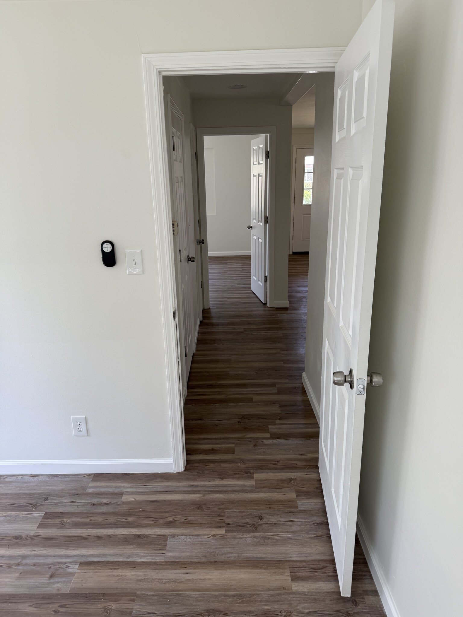 Building Photo - 2031 Carpenter Dr