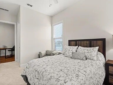 Building Photo - 621 Stickley Oak Way