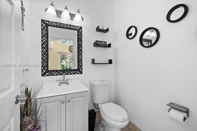 Building Photo - 15385 SW 51st St