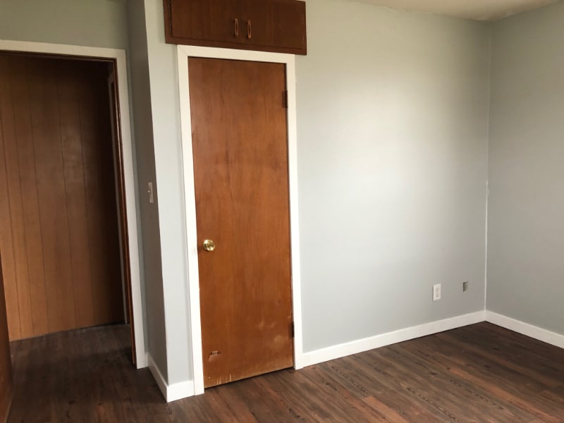 Building Photo - 1913 W 1st St