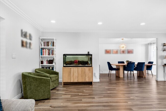 Building Photo - 6257 Bluebell Ave