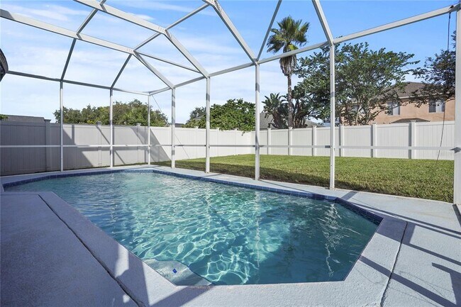 Building Photo - 25725 Aldus Dr