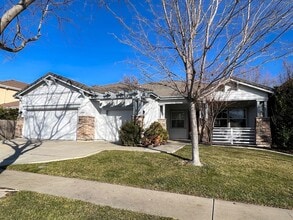 Building Photo - 1808 Spokane Rd