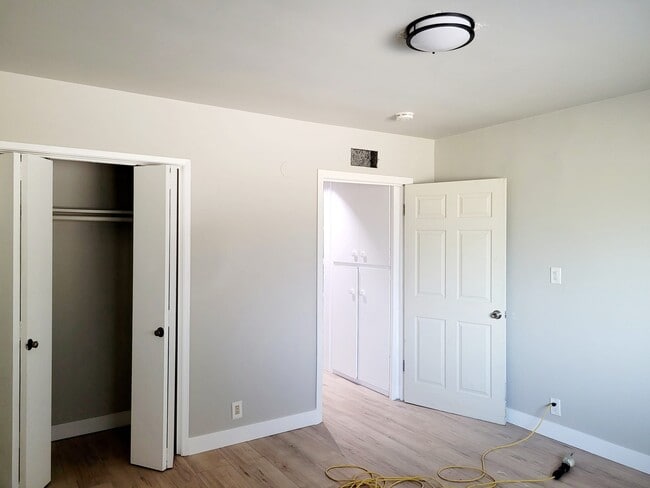 Building Photo - 14875 Novice St