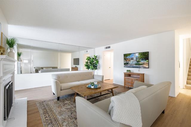 Building Photo - 5949 Copperwood Ln