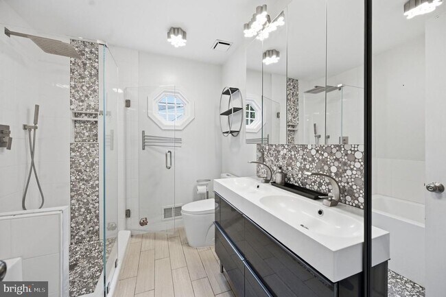 Building Photo - 10212 Winged Elm Cir