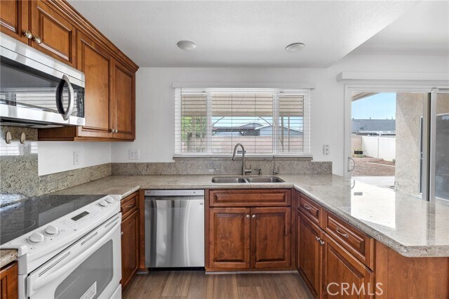 Building Photo - 5292 Bransford Dr