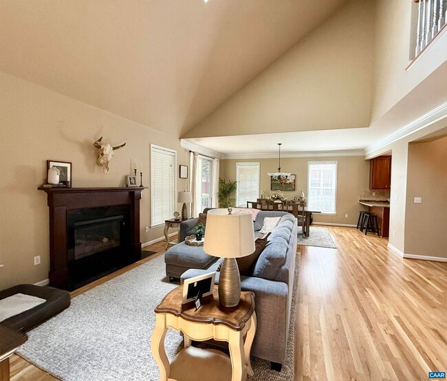 Building Photo - 422 Cranberry Ln