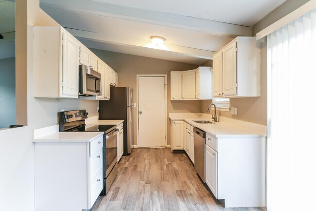 Building Photo - 4807 Warminster Dr