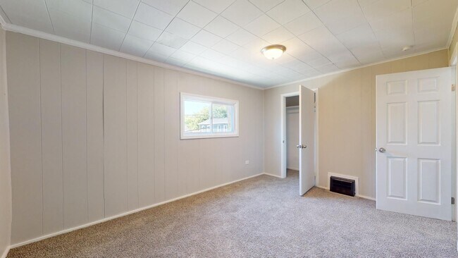 Building Photo - 3411 W.49th