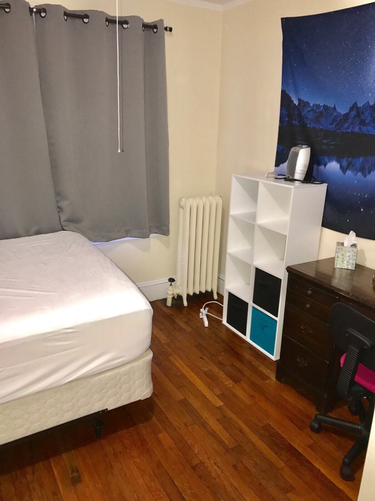 Building Photo - 171 Hillside St