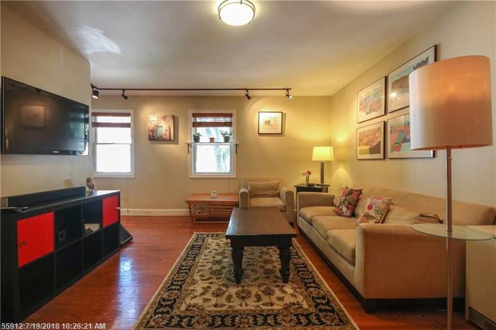 Building Photo - 287 Spring St