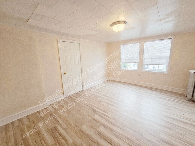 Building Photo - 151 E Columbus Ave