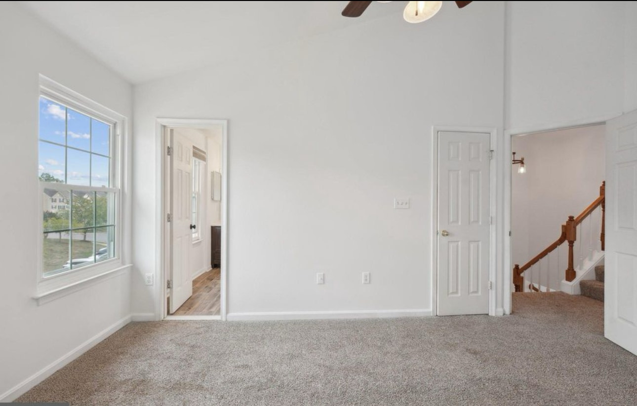 Building Photo - 7813 Flager Cir