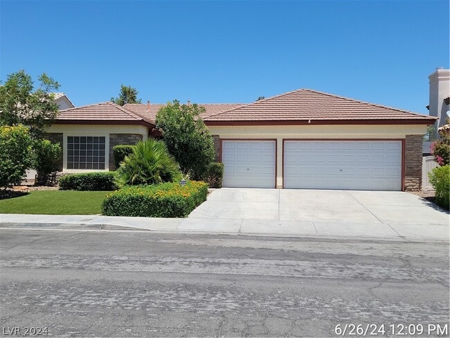 Building Photo - 2700 Copper Cove Dr