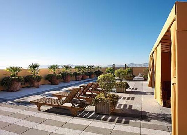 Building Photo - 680 Mission St