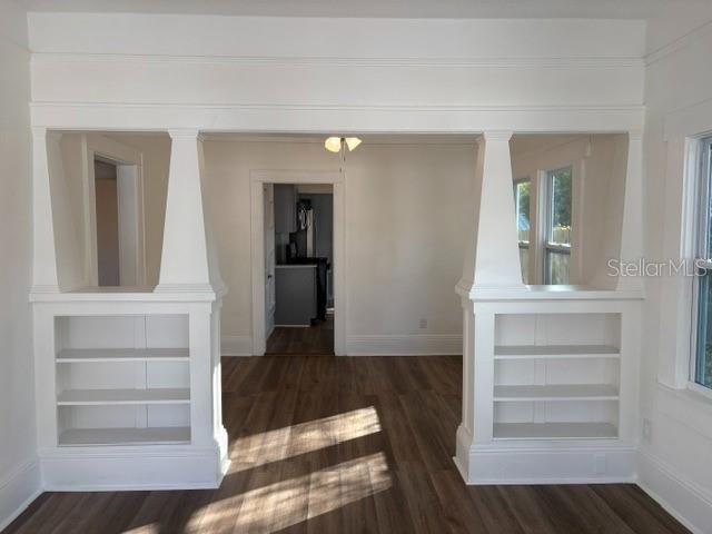 Building Photo - 911 Hart St