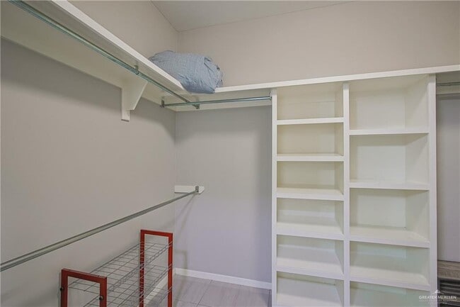 Building Photo - 34 South Dr