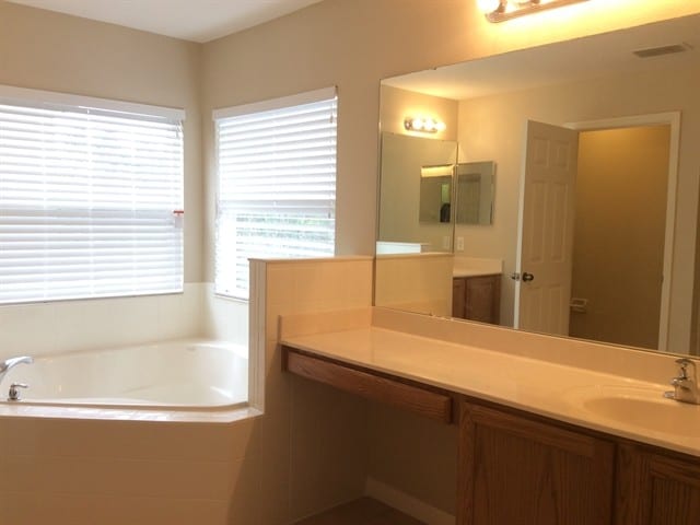 Building Photo - 10956 Willow Ridge Loop