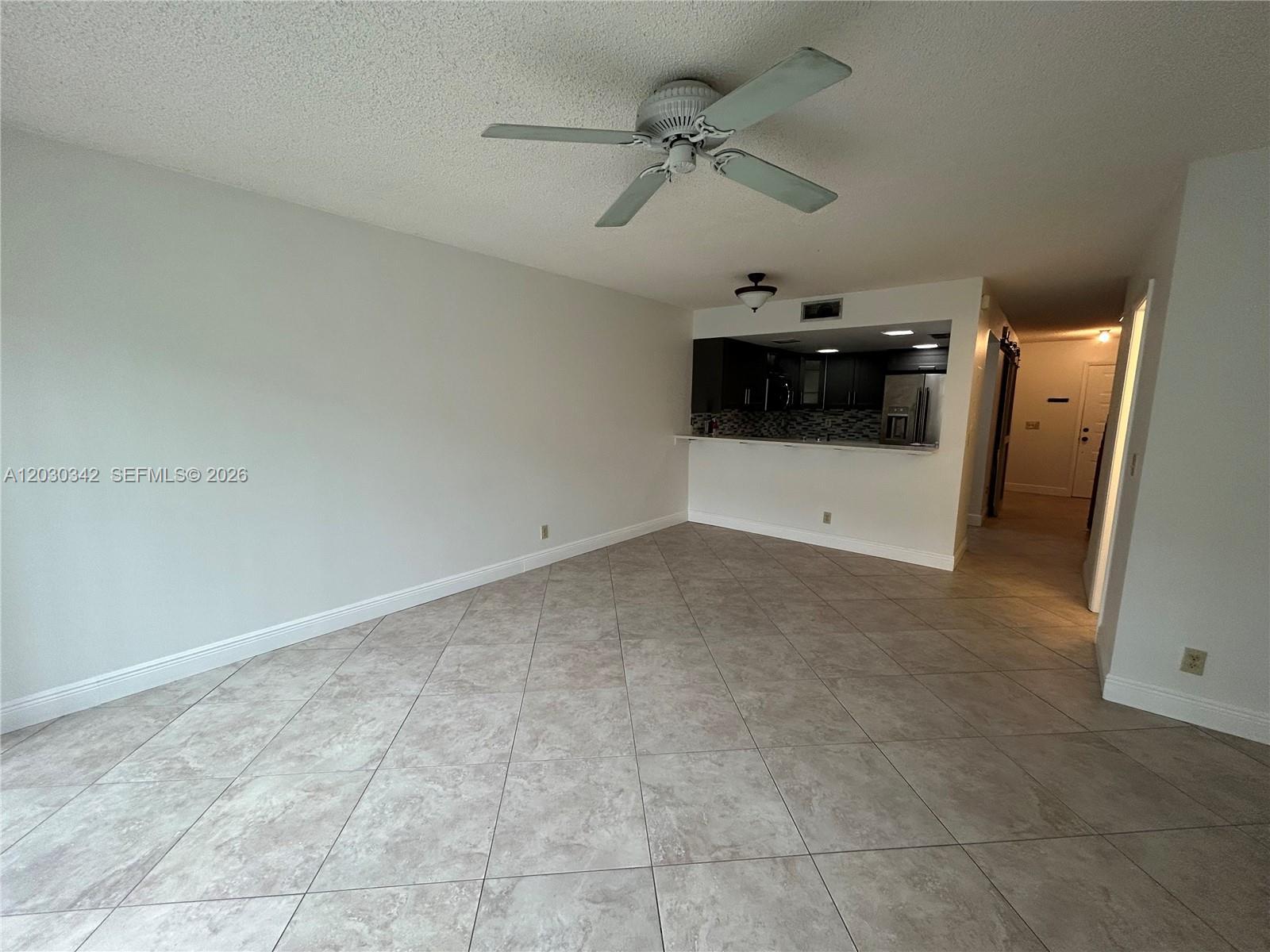 Building Photo - 4401 SW 70th Ter