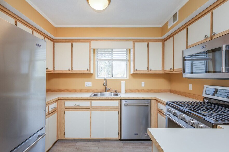 Building Photo - 100 Merrimack Ave