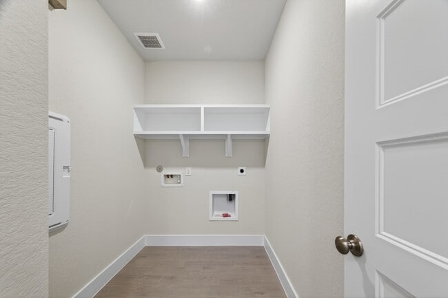 Building Photo - 6822 Ivory Sedge Trl