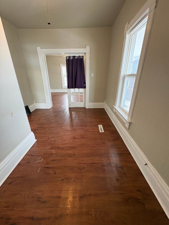 Building Photo - ADI - Kilbourn