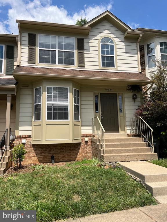 Building Photo - 10934 Mission Ridge Dr