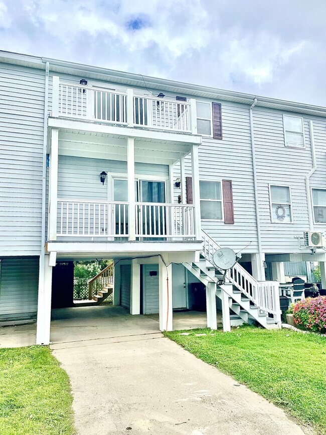 Building Photo - 7141 Margarets Ln