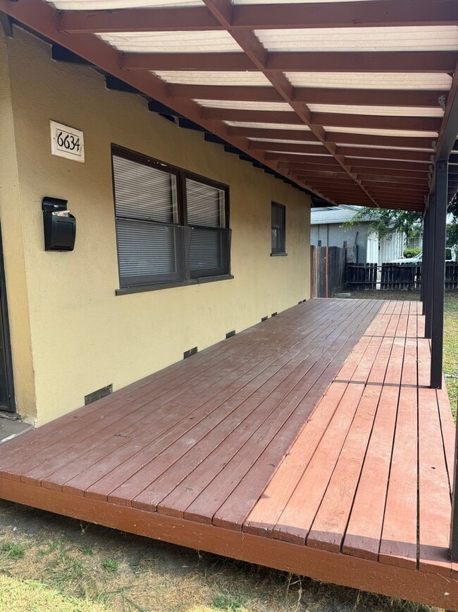 Building Photo - 6632 Indiana St