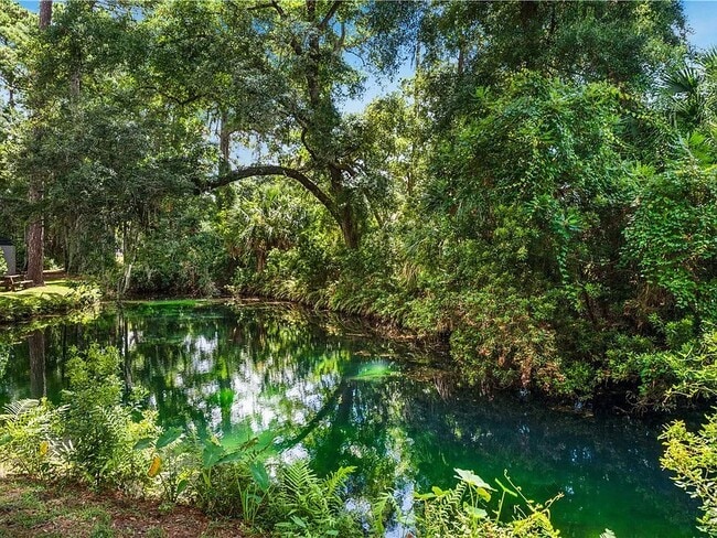 Building Photo - 715 Deer Run Villas