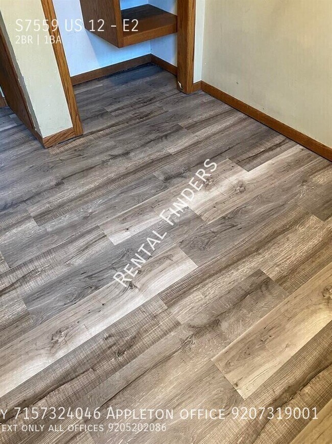 Building Photo - S7559 US-12