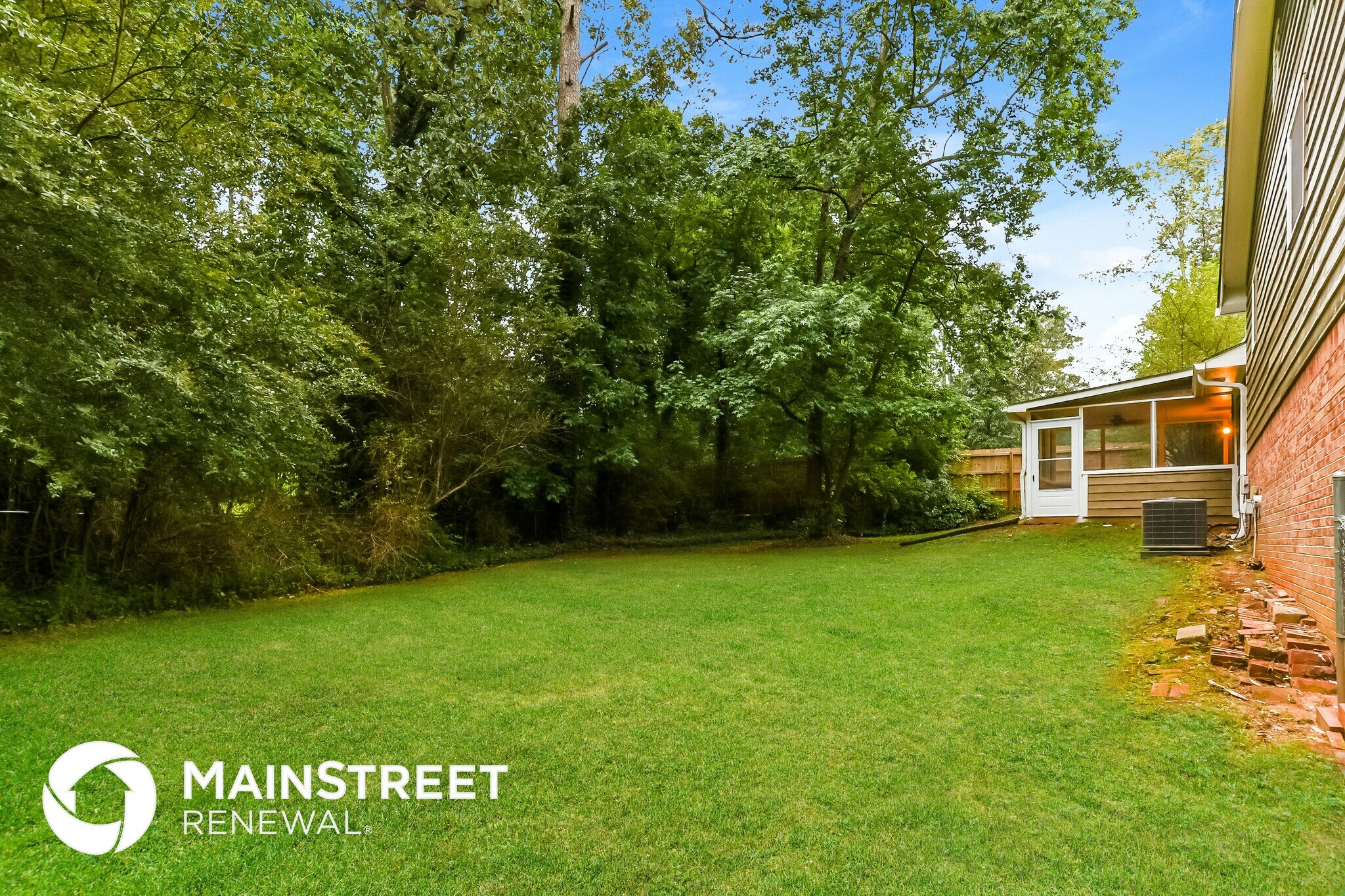 Building Photo - 4669 Ridge Dr