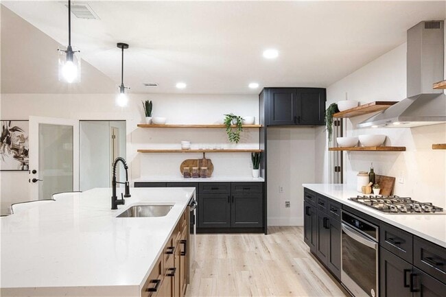 Building Photo - 2508 Aldford Dr