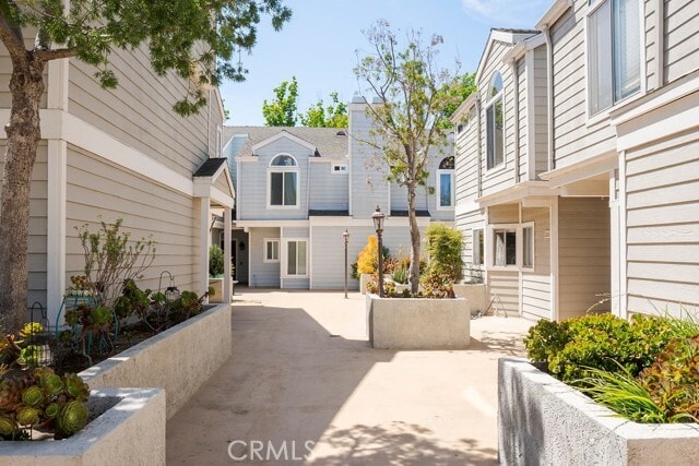 Building Photo - 260 Victoria St