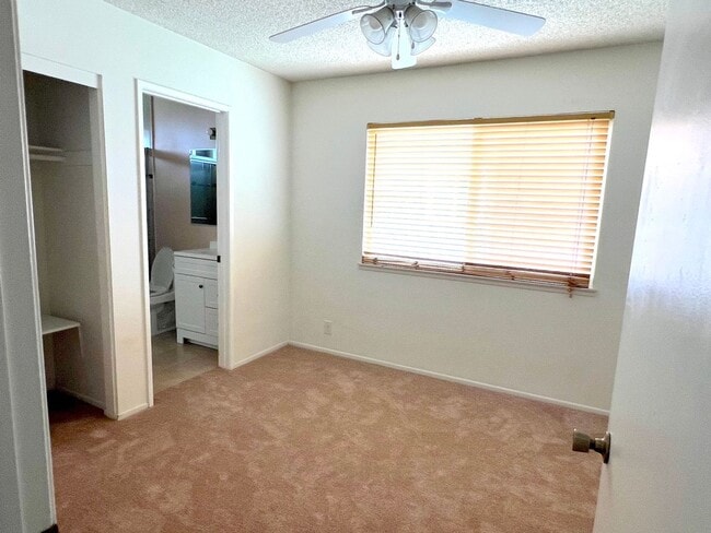 Building Photo - Prime Location: Beautiful Home in Diamond ...
