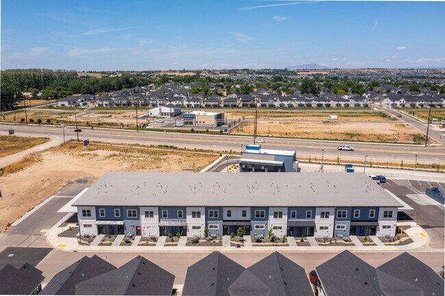 Building Photo - Band New Condo! Easy - turn key Living ~ ~...