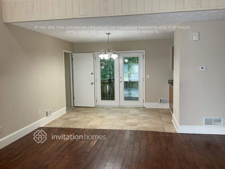 Building Photo - 1602 Kings Ridge Dr NW