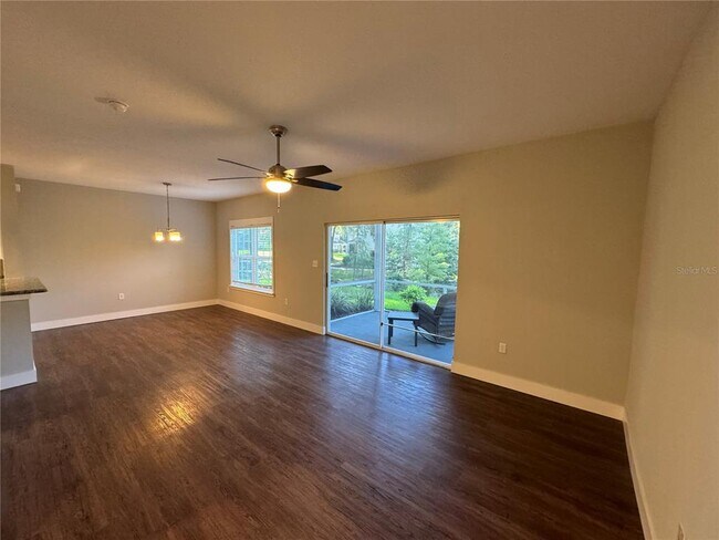 Building Photo - 10000 SW 52nd Ave