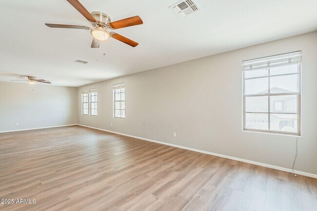 Building Photo - 3122 W Apollo Rd