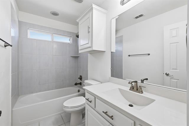 Building Photo - 11813 Smithton Ave