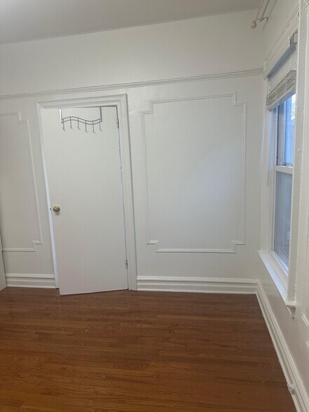 1st BR Entrance to Sunroom - 157 E 40th St