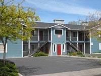 Building Photo - Colonial Court Apartments