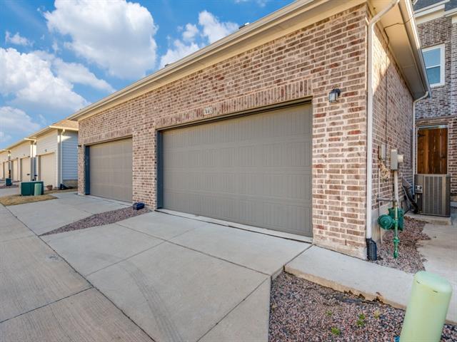 Building Photo - 7443 Tiffany Dr