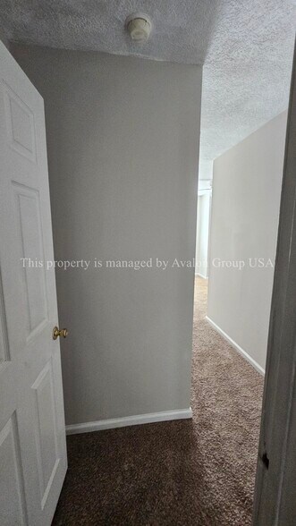 Building Photo - 4262 Polo Ct