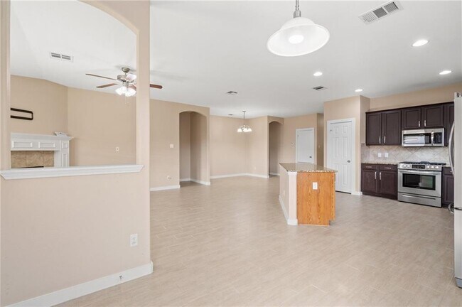 Building Photo - 20224 Merlin Falcon Trail