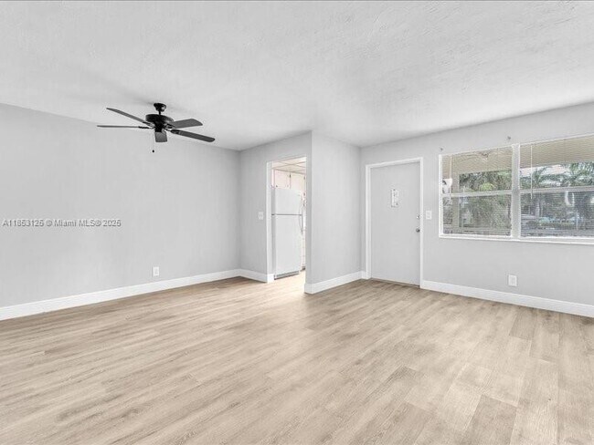 Building Photo - 300 Layne Blvd