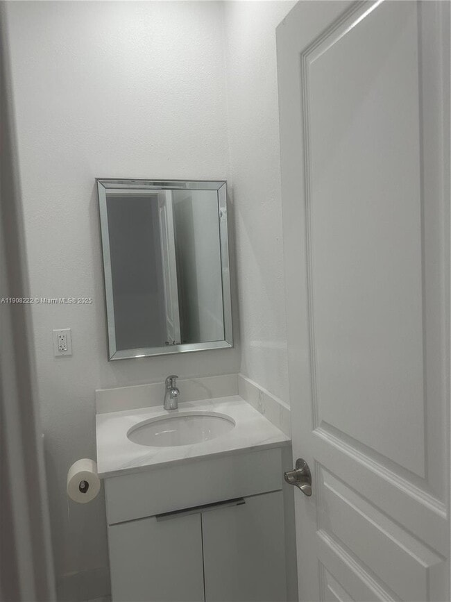 Building Photo - 11413 SW 129th Pl