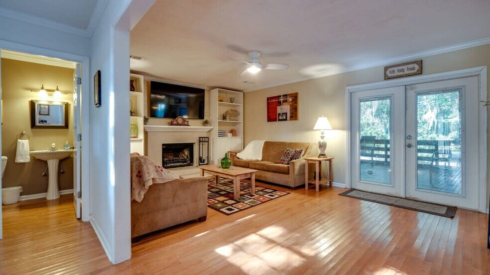 Building Photo - 584 Oemler Loop